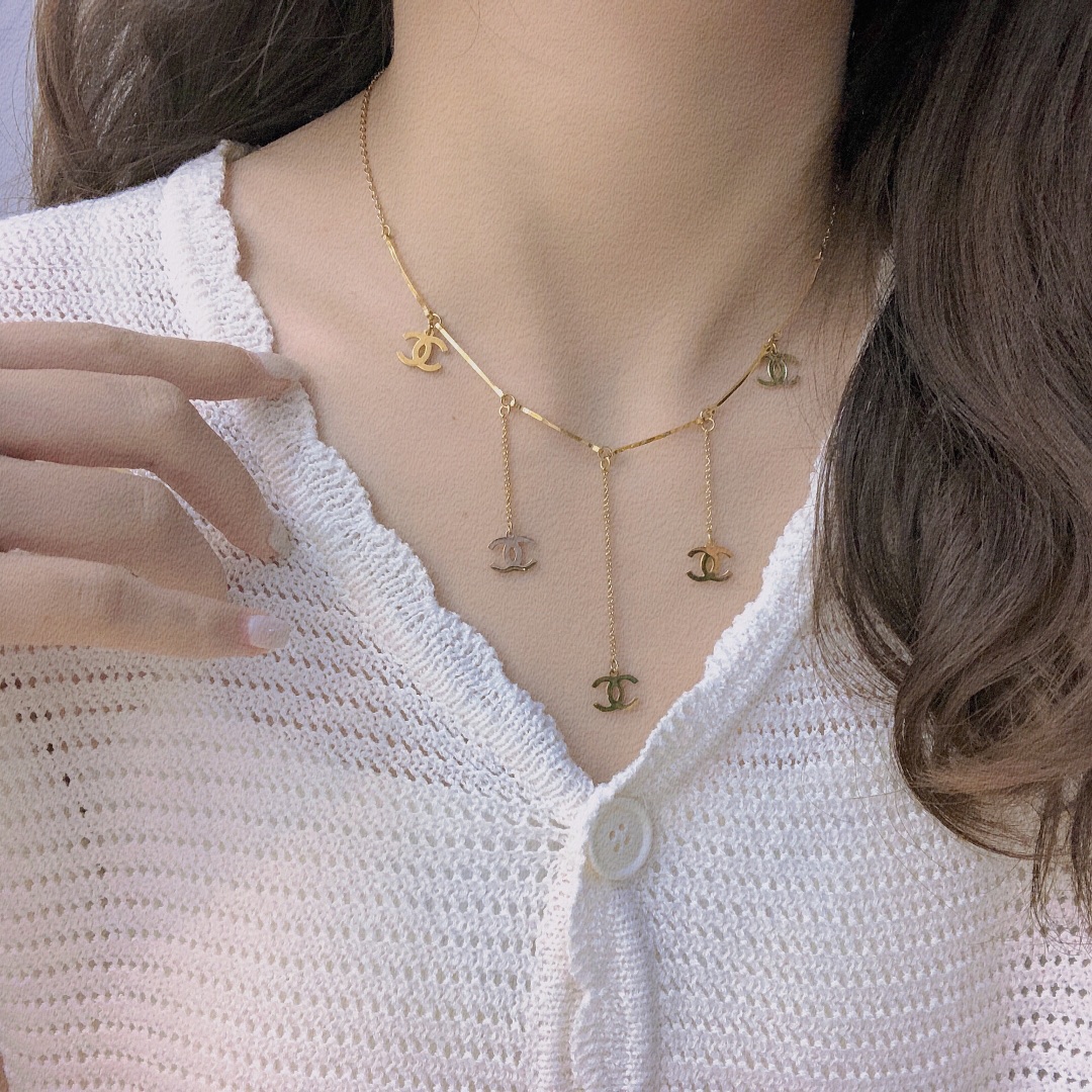 Replica CHANEL Necklace