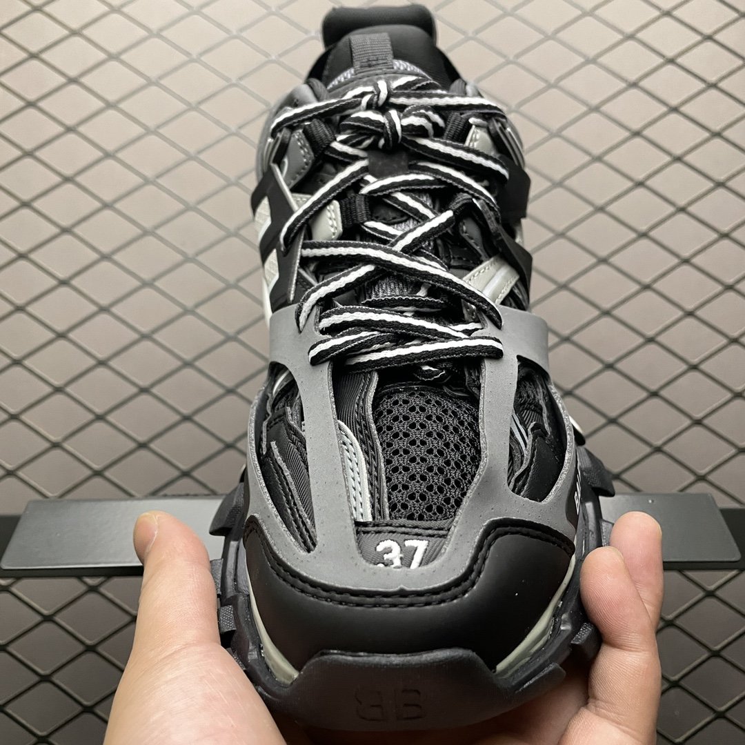 Replica Balenciaga Shoe Balenciaga Track Sneaker35-46 43YTMM75z