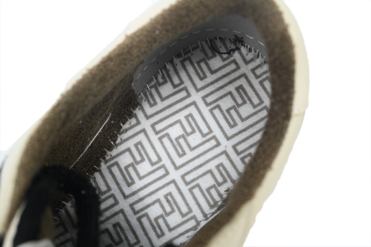 Replica Fendi Shoe Fendi Match Black Brown