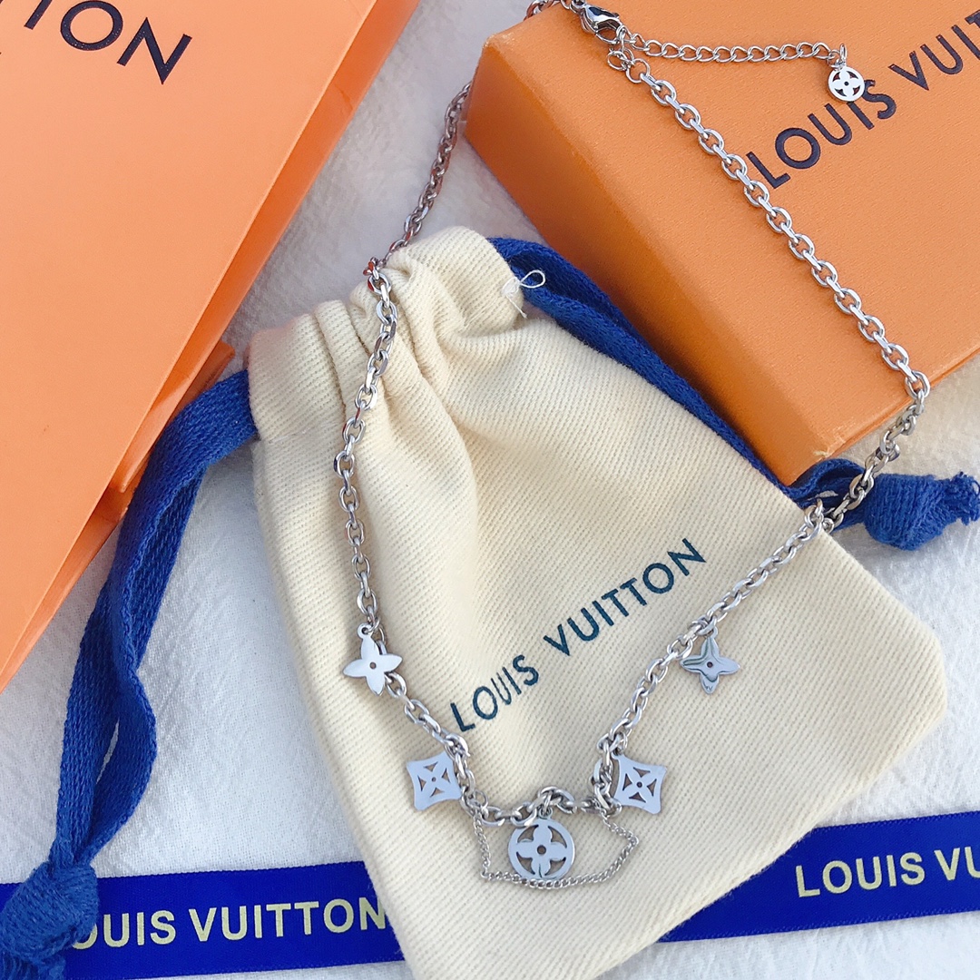 Replica LOUIS VUITTON Necklace