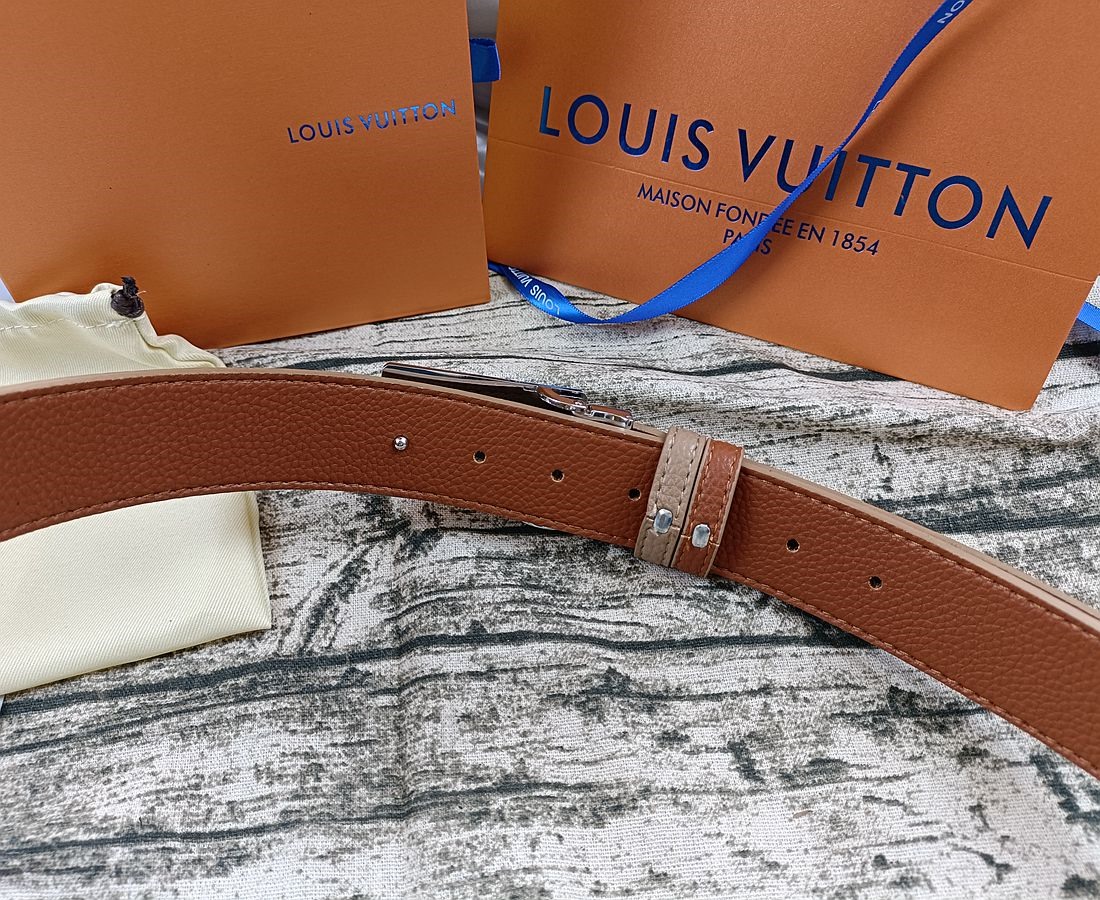 Replica LV belt