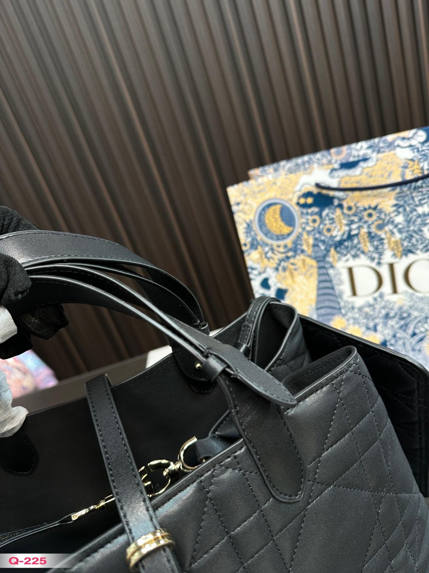 Replica Dior Bag 28*37CM