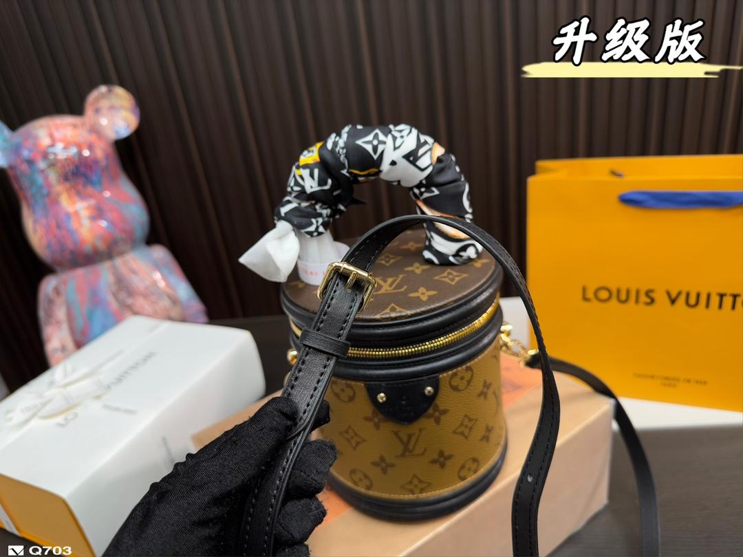 Replica Louis Vuitton Bag 20*15CM