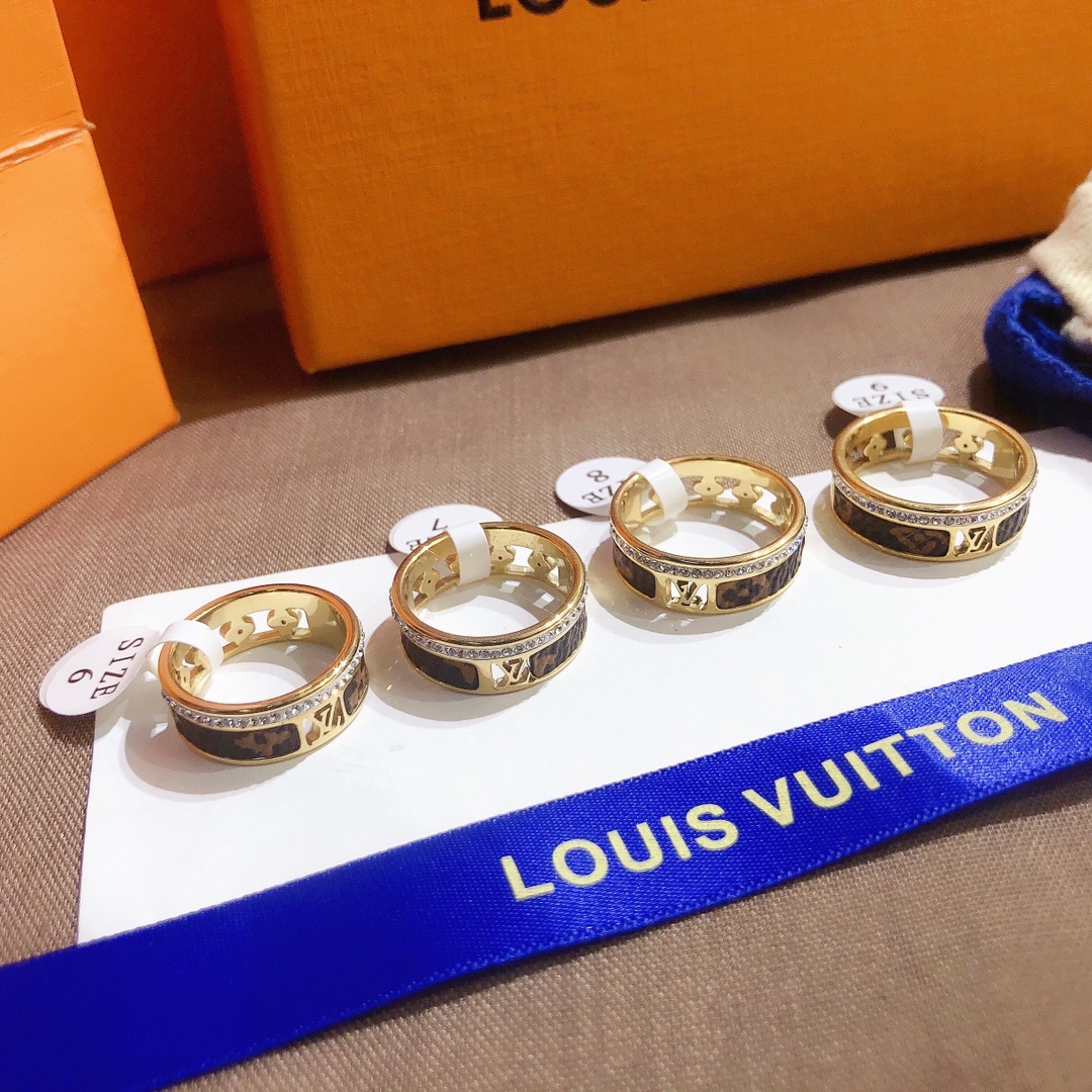 Replica LOUIS VUITTON Ring