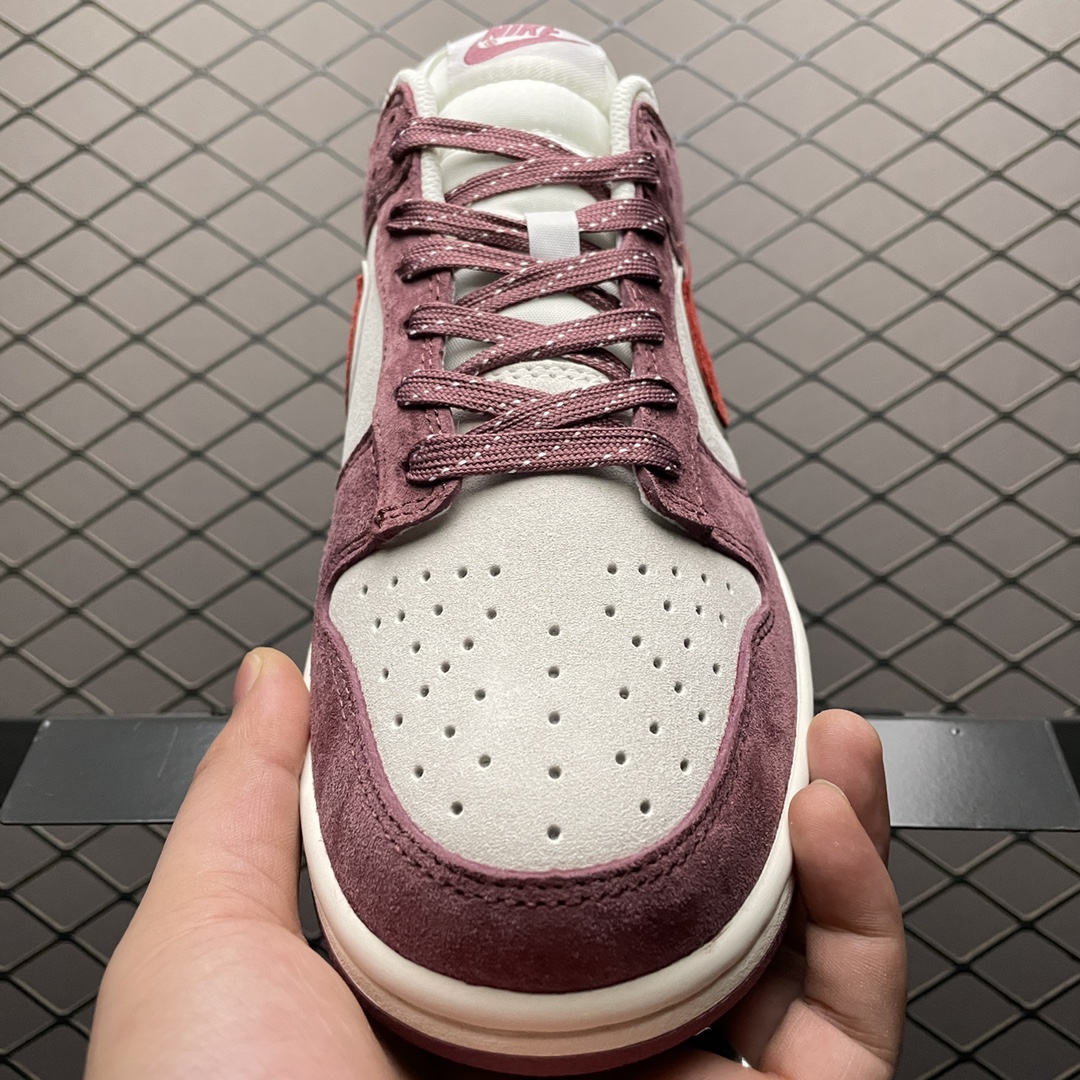 Replica Nike Dunk SB Shoe Otomo Katsuhiro x Nike Dunk Low DA8863-082