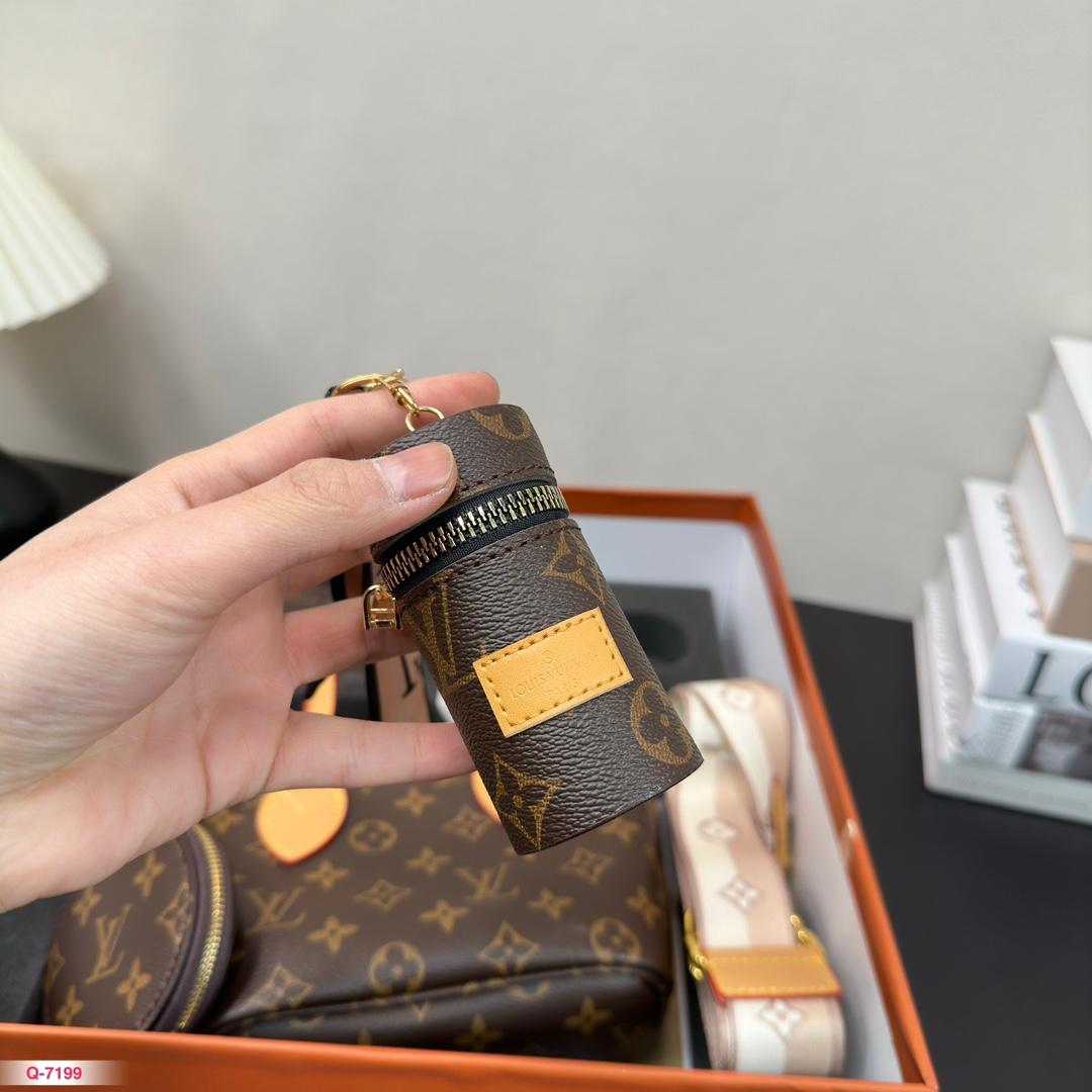 Replica Louis Vuitton Bag set 17*14CM