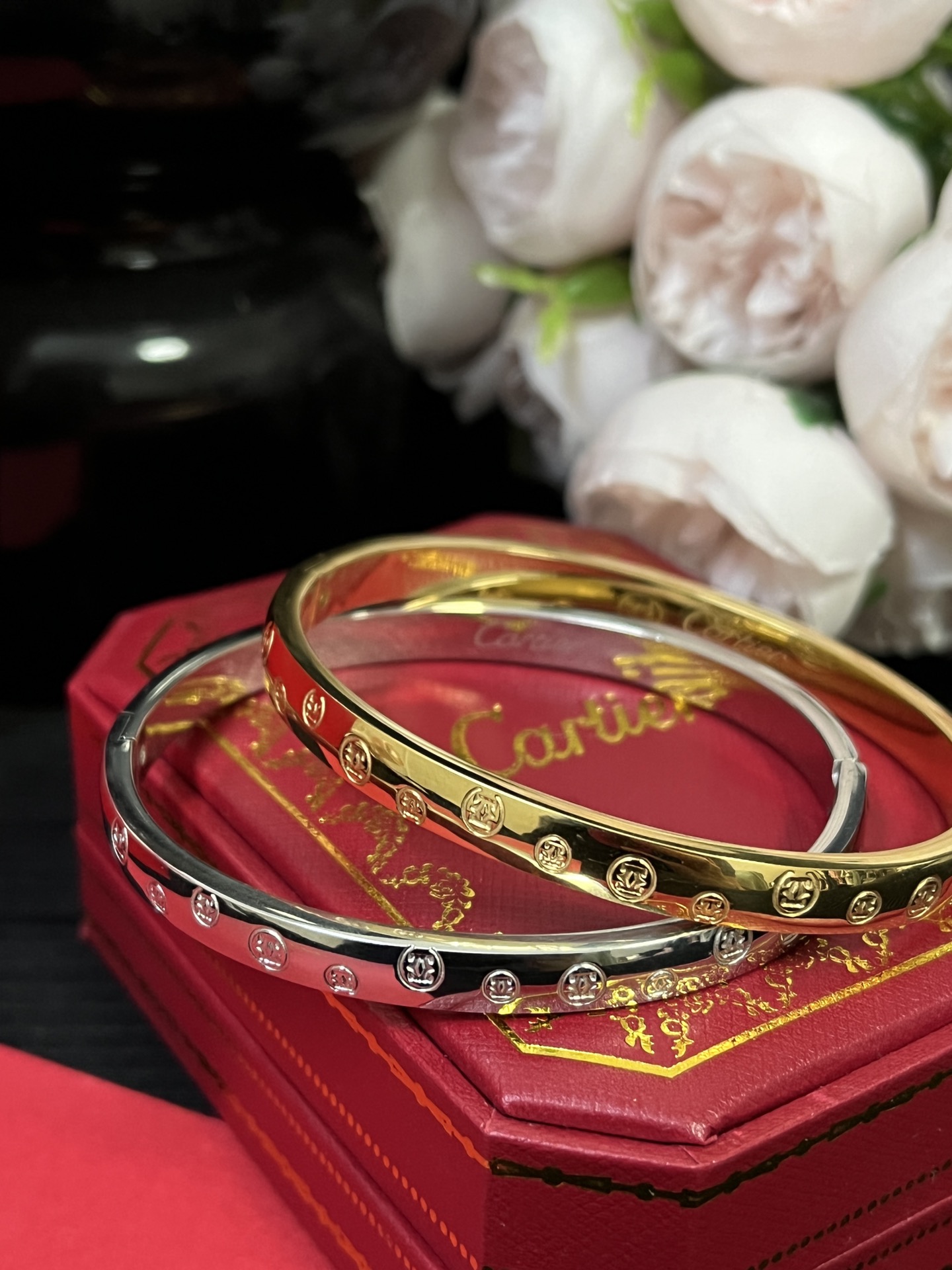 Replica CARTIER Bangle