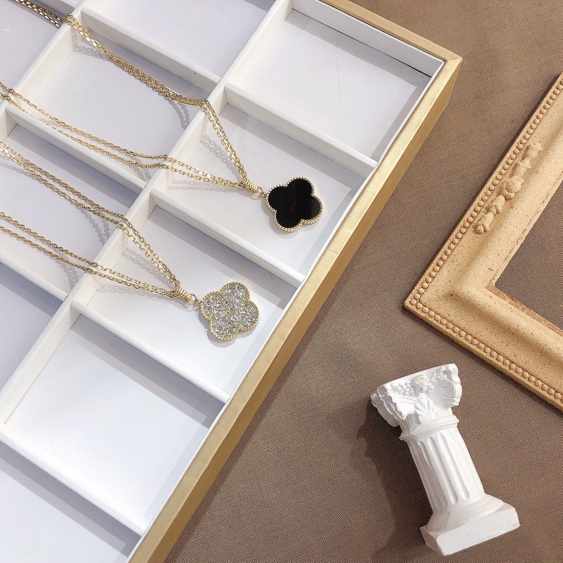 Replica VanCleef Arpels Necklace