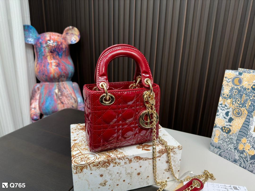 Replica Dior Bag  14*17*7CM