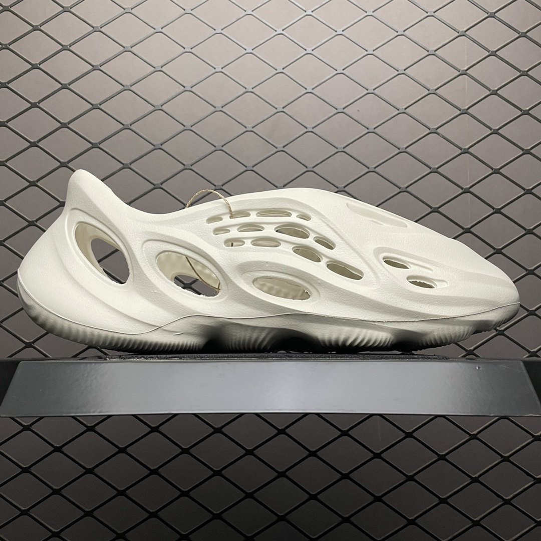 Replica Adidas Yeezy Shoe AD Yeezy Foam Runner Ararat G55486 36-47