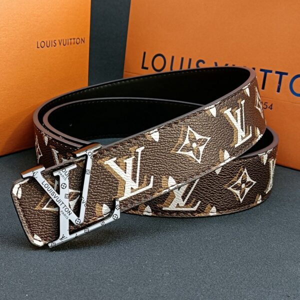 Replica LV belt