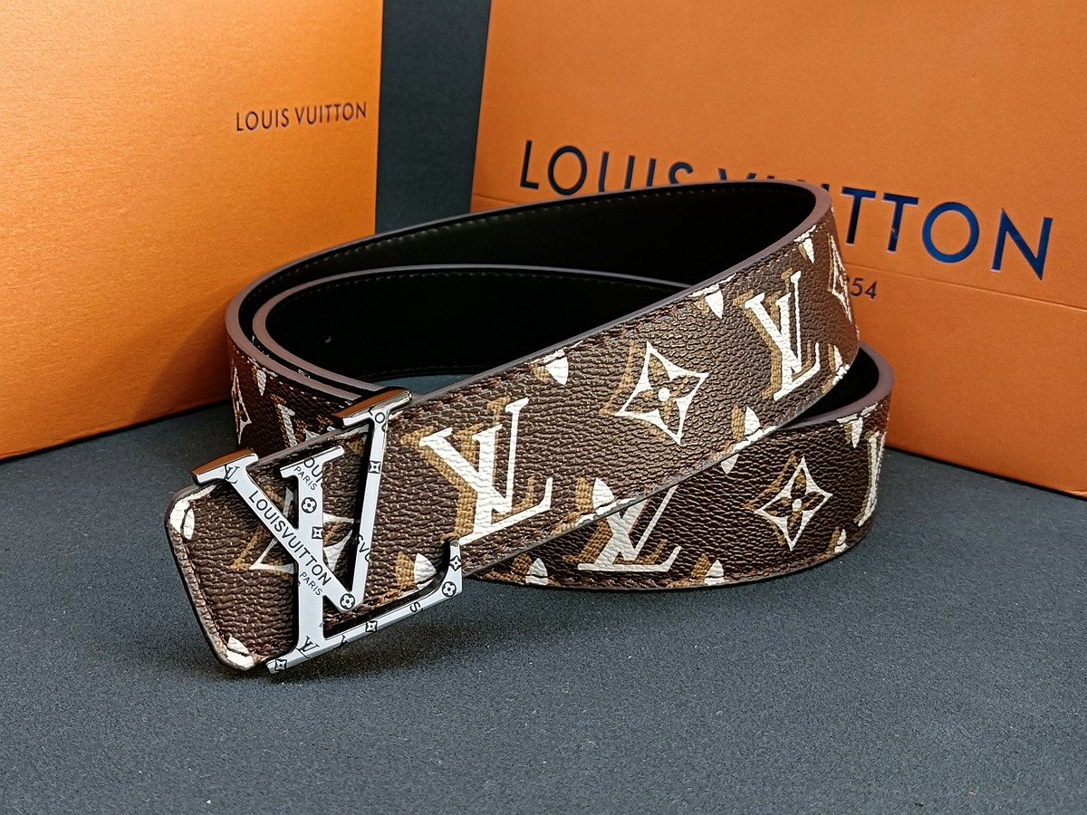 Replica LV belt