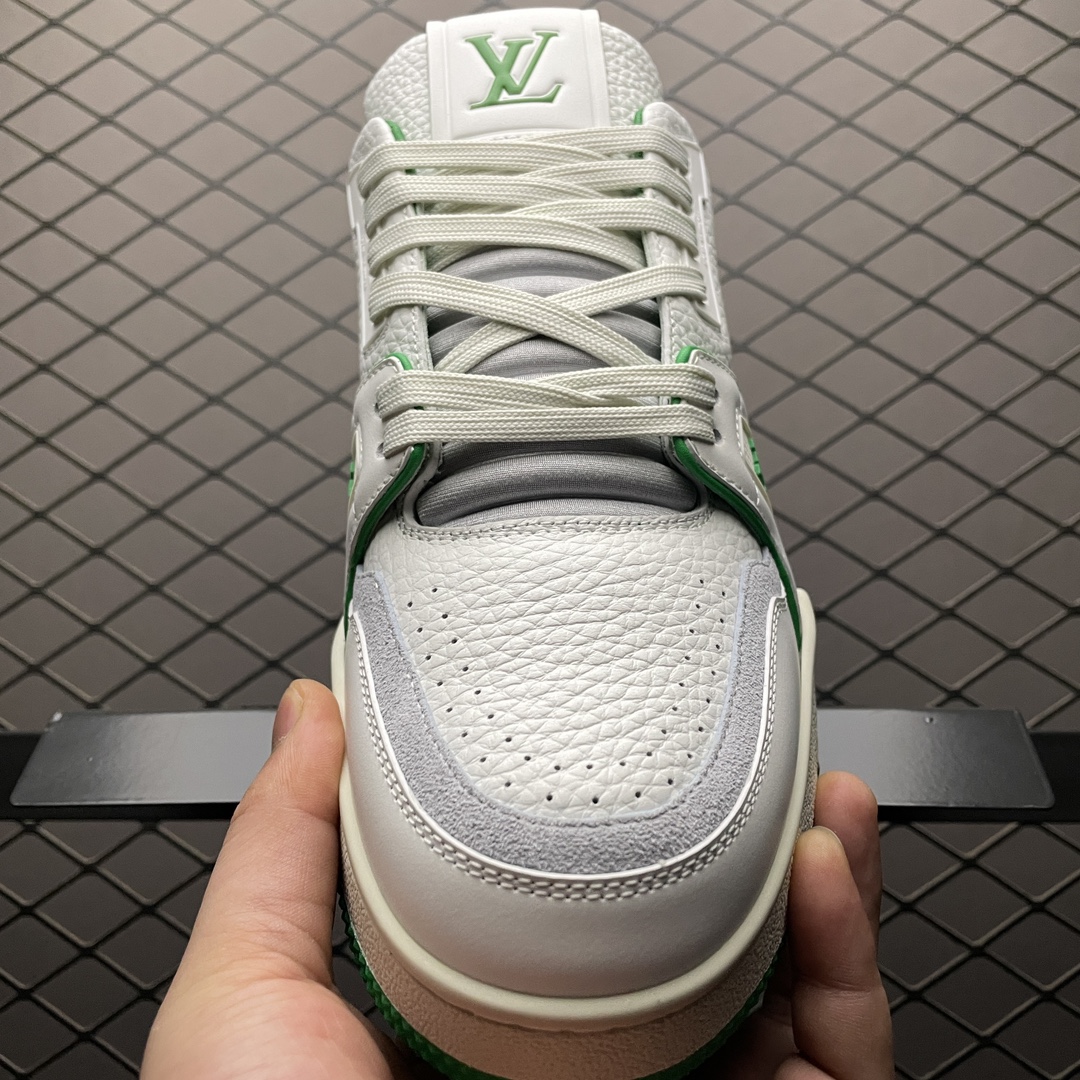 Replica Louis Vuitton Shoe Louis Vuitton LV Trainer Size 38-45 White Green