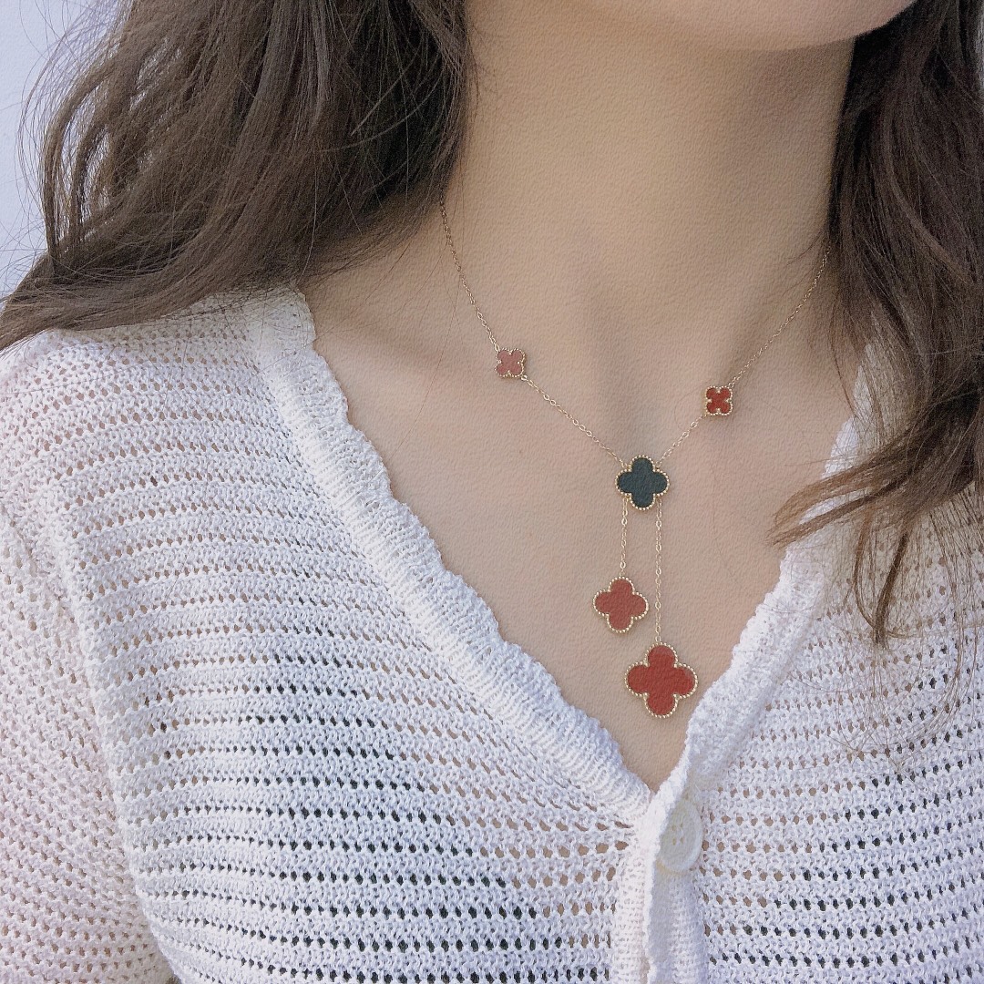Replica VanCleef Arpels Necklace