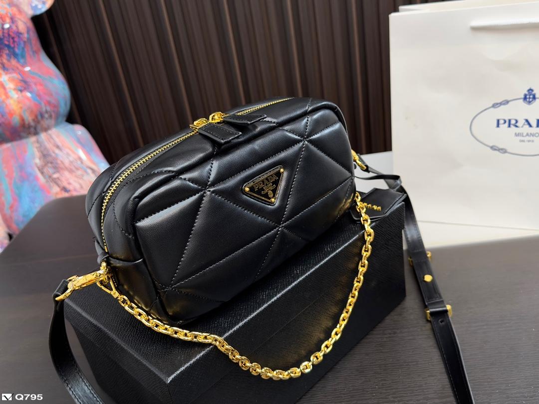 Replica Prada Bag 22*12CM
