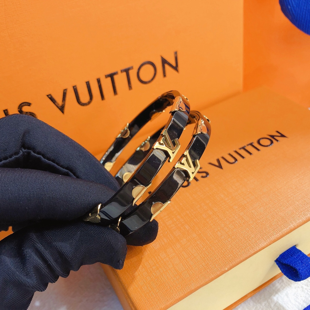 Replica LOUIS VUITTON Bangle