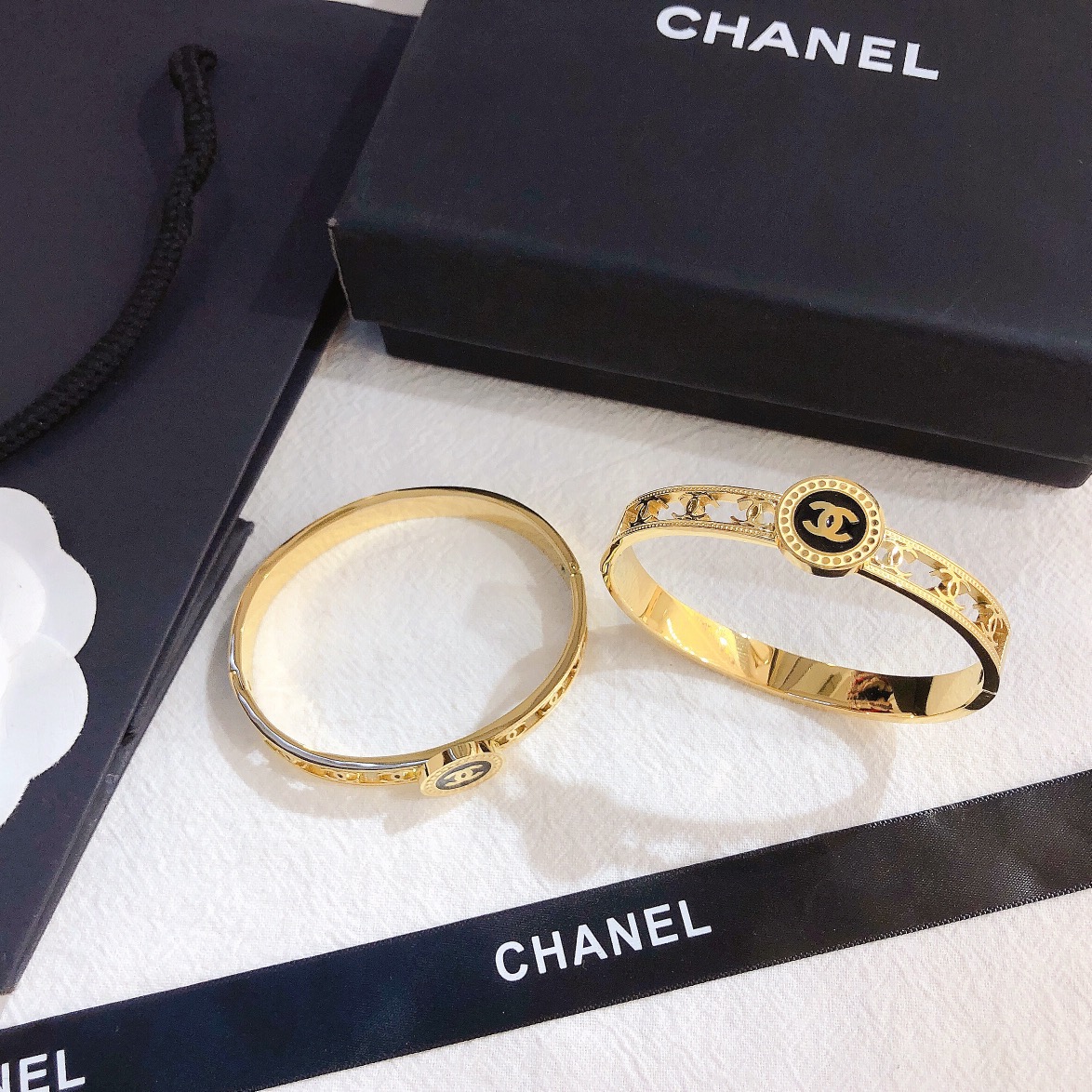 Replica CHANEL Bangle