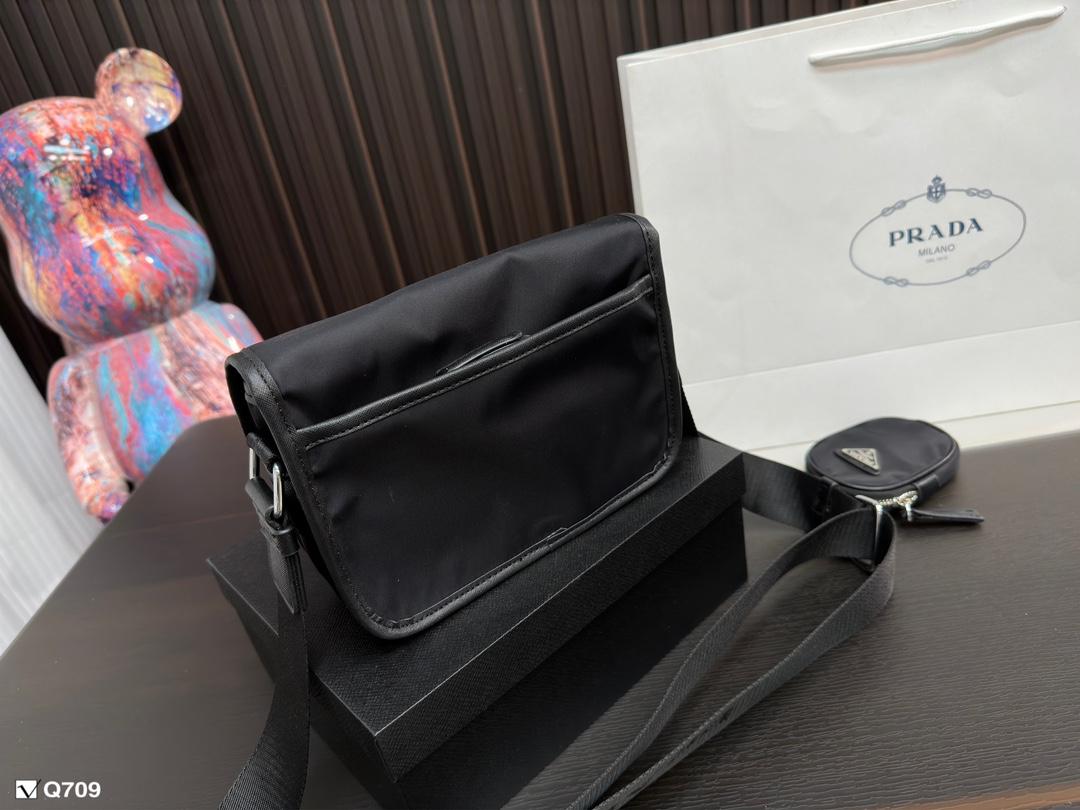 Replica Prada Bag 21*15CM