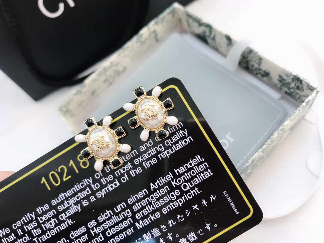 Replica CHANEL Earring