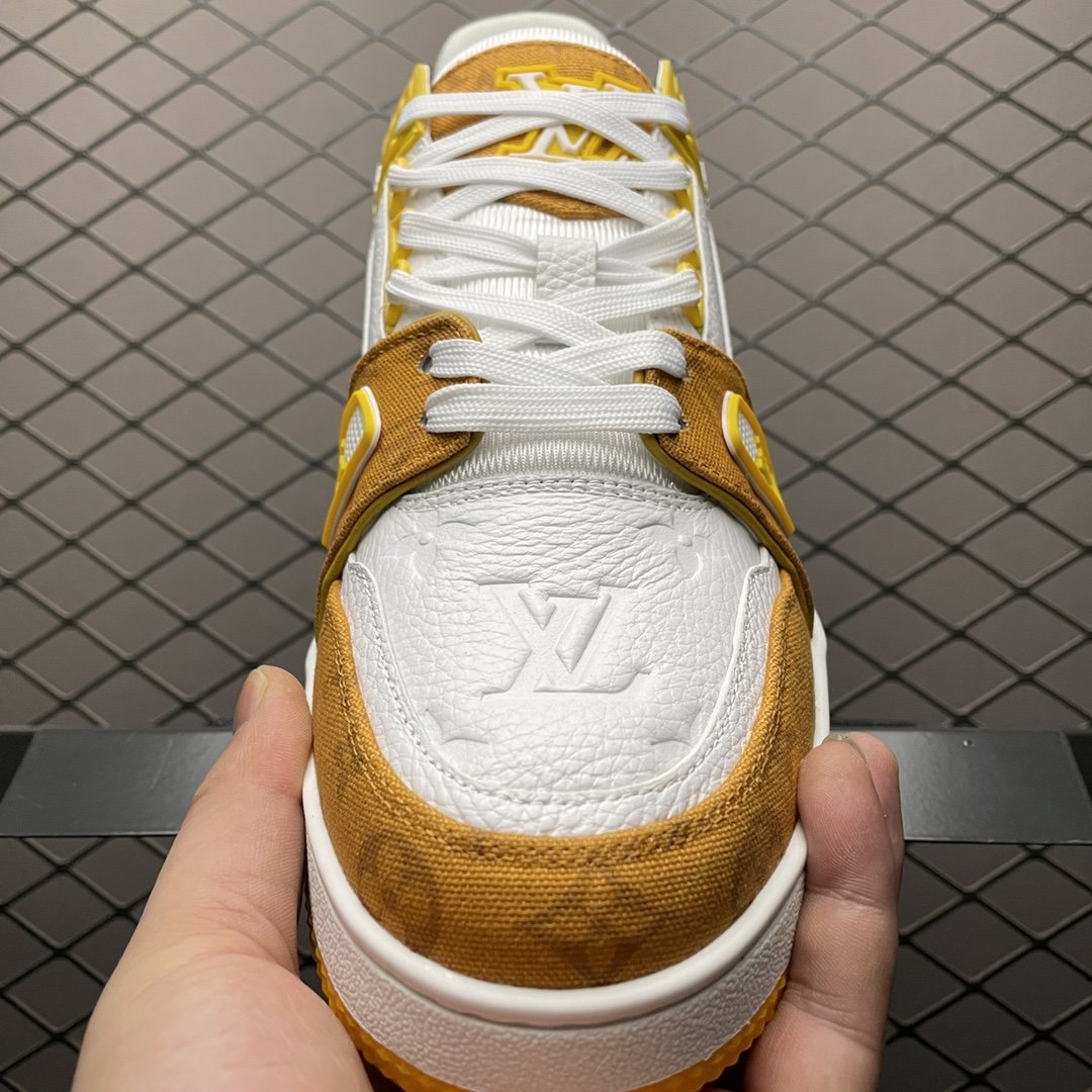Replica Louis Vuitton Shoe Louis Vuitton Trail Sneaker LV YELLOW SIZE 38-45_01917