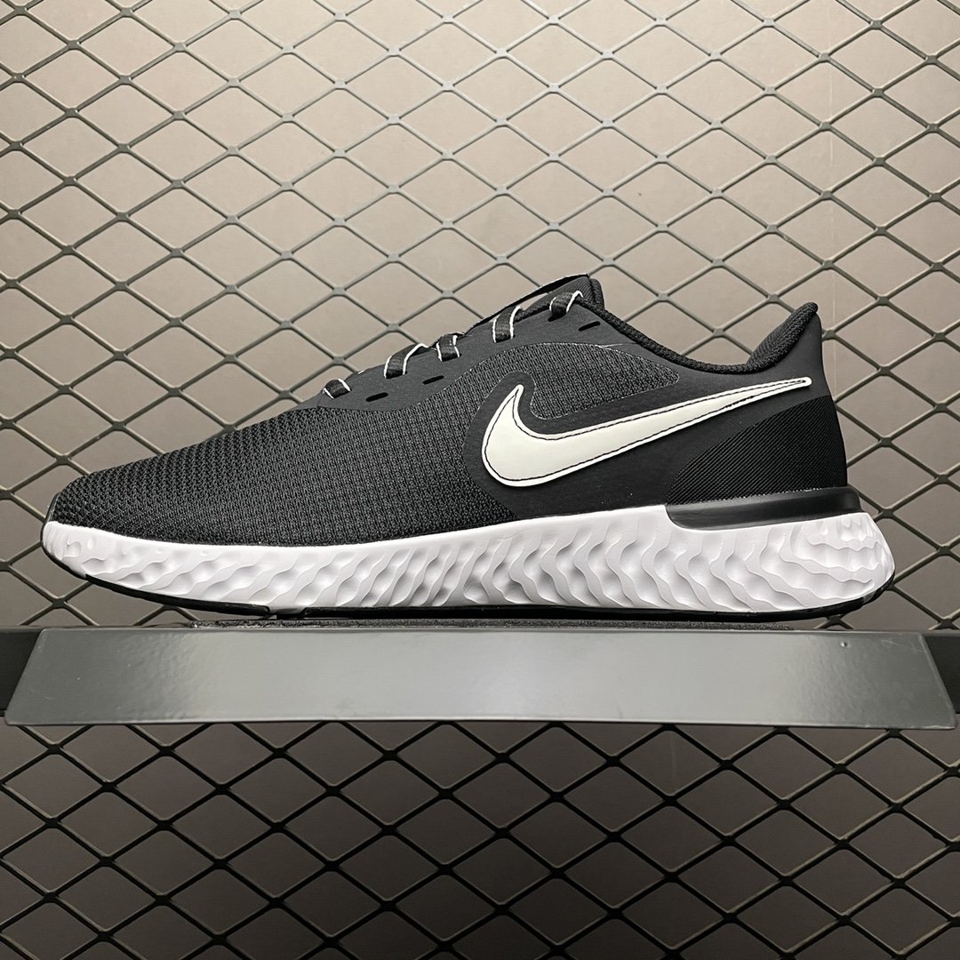 Replica Nike Shoe Nike Revolution 5 EXT CZ8591-001 39-44
