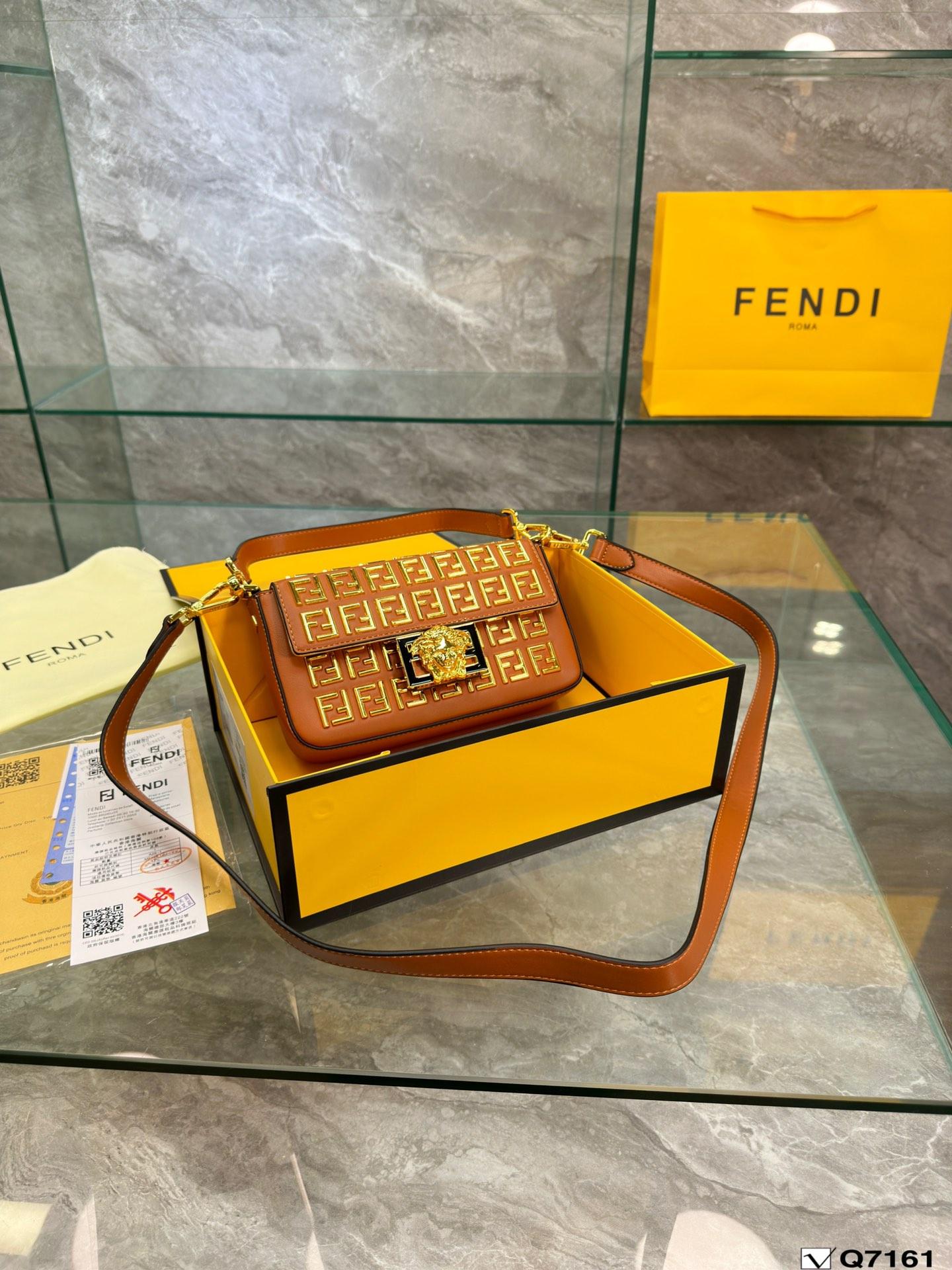 Replica Fendi Bag 22*13CM
