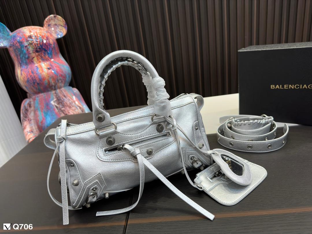 Replica Balenciaga Bag  23*13CM/28*15CM