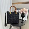 Replica Fendi Bag 23*22CM