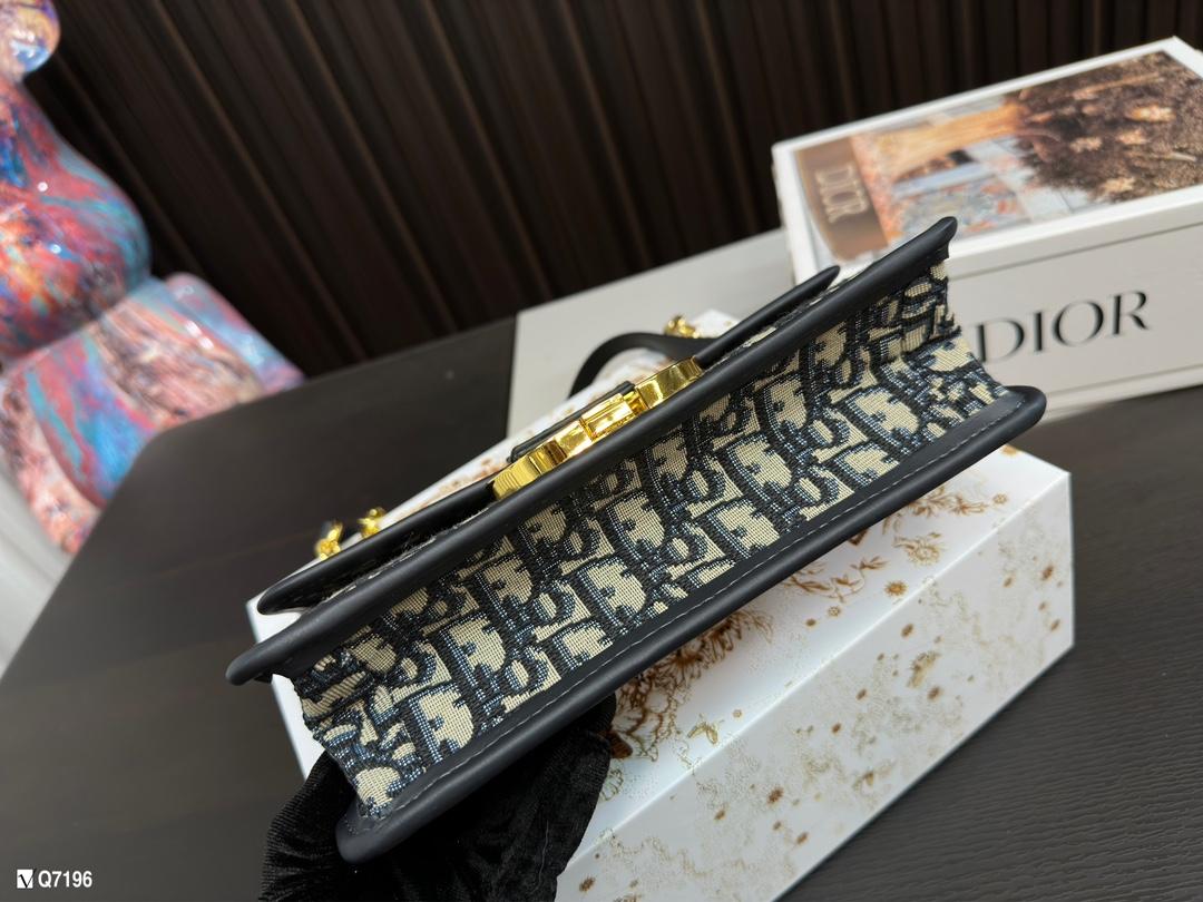 Replica Dior Bag  12*21CM/24*16CM