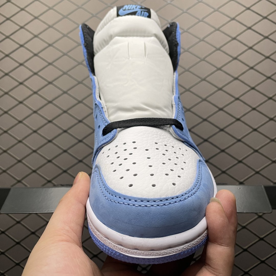 Replica Air Jordan Shoe Air Jordan 1 High University Blue 555088-134 _01830
