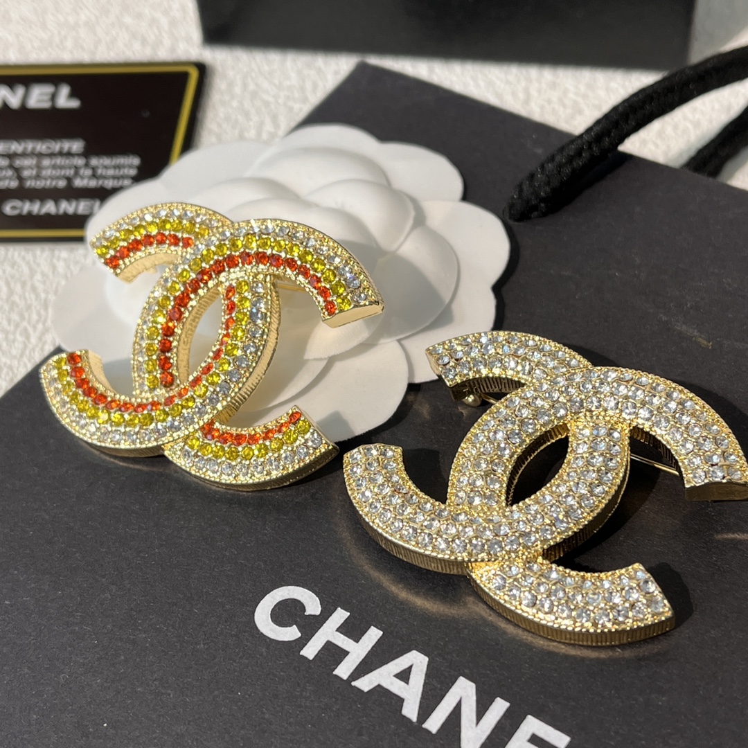 Replica CHANEL Brooch