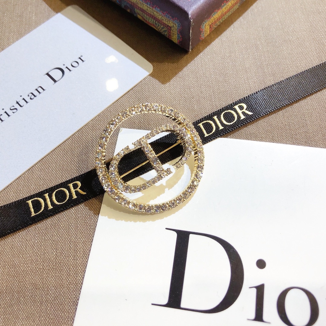 Replica DIOR Brooch