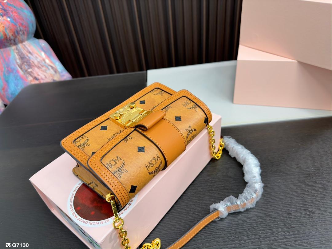 Replica MCM Bag 18*11CM