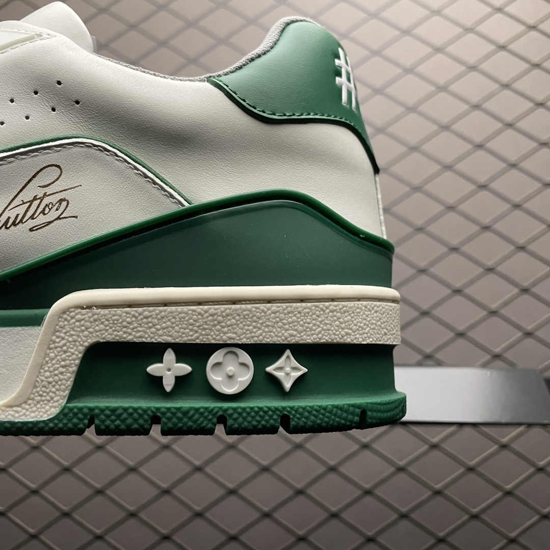 Replica Louis Vuitton Shoe Louis Vuitton LV Trainer Size 38-45 WhiteGreen