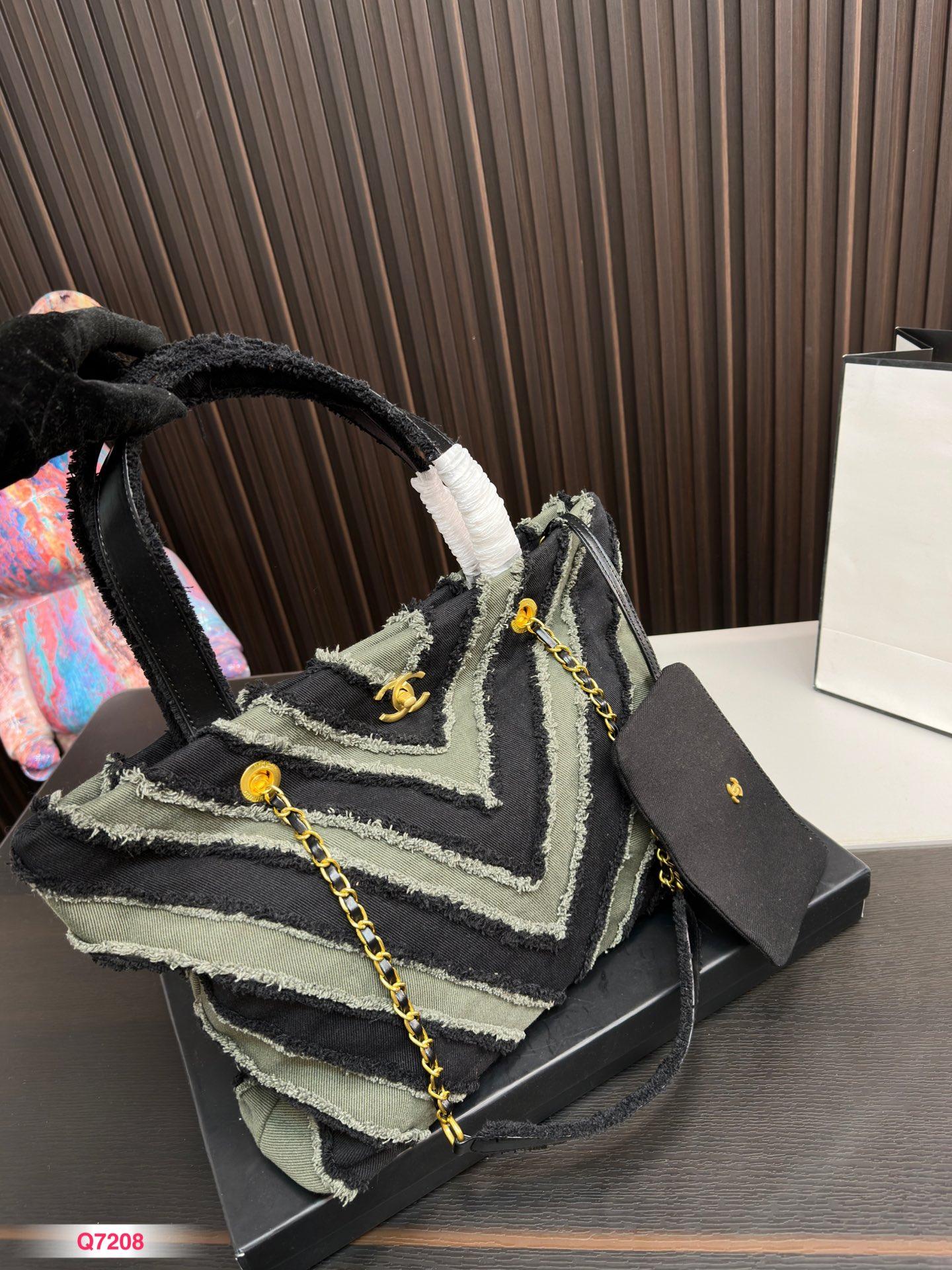 Replica Chanel Bag 36*28CM