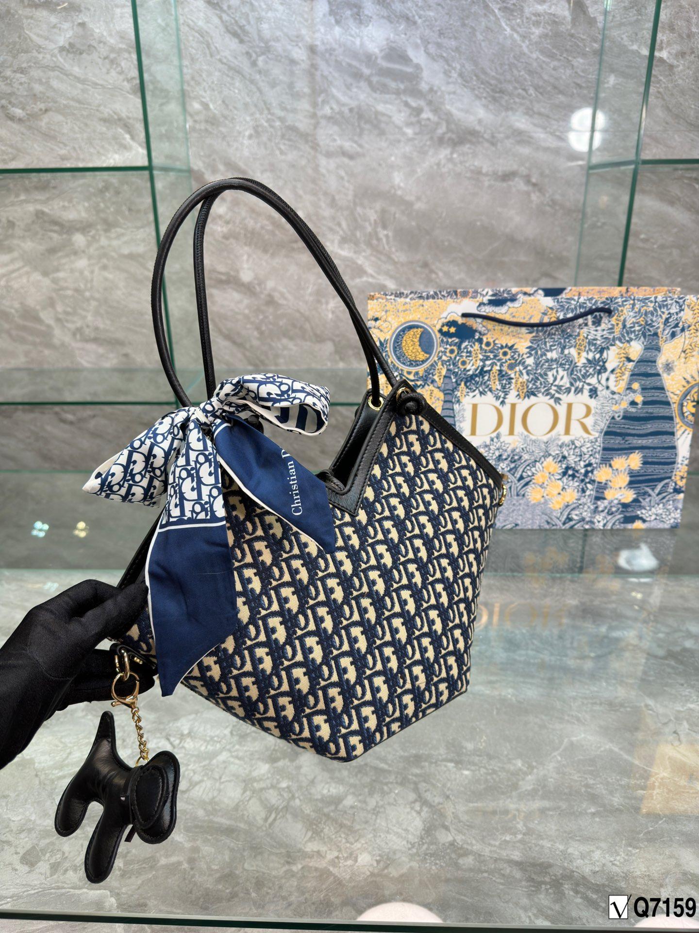 Replica Dior Bag 48*25CM
