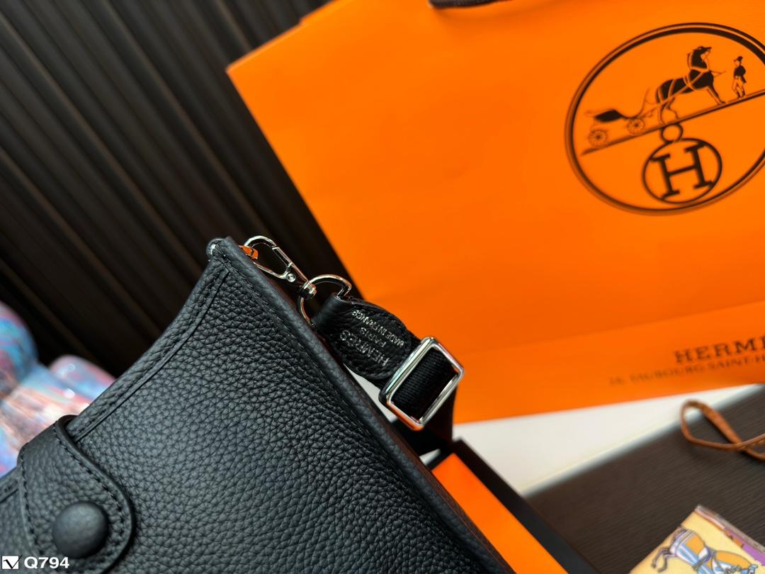 Replica Hermes Bag 18*16CM