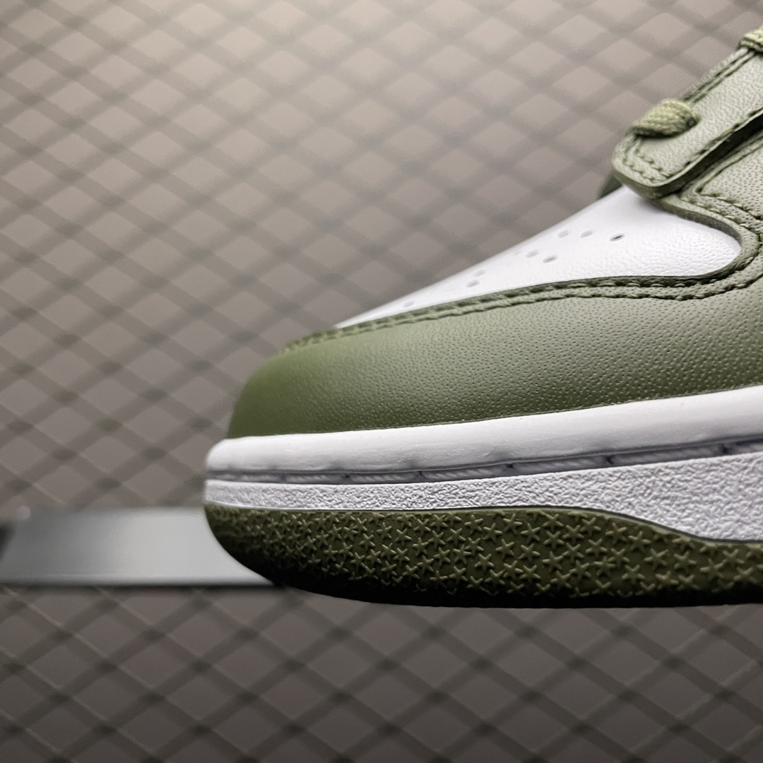 Replica Nike Dunk SB Shoe Nike Dunk Low Medium OliveDD1503-120  SIZE 35.5