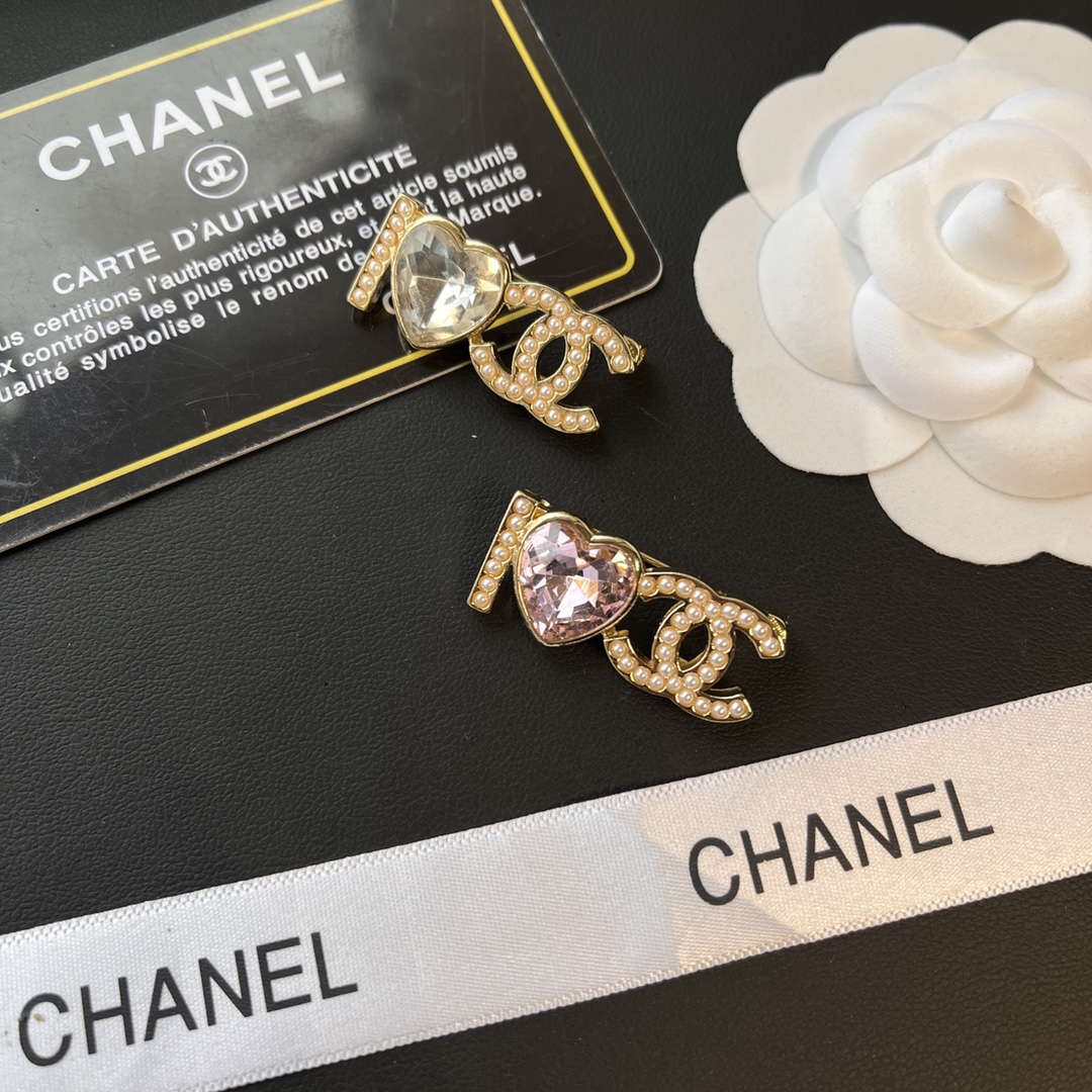 Replica CHANEL Brooch