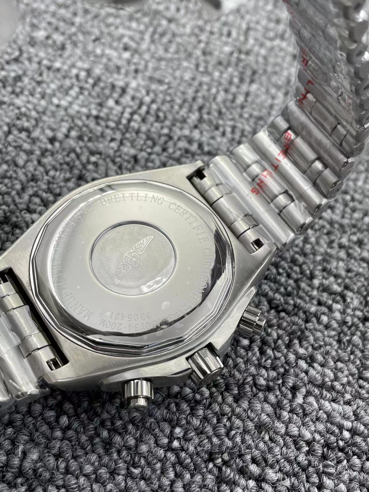 Replica BREITLING 904l Stainless Steel Quartz Watch 46MM