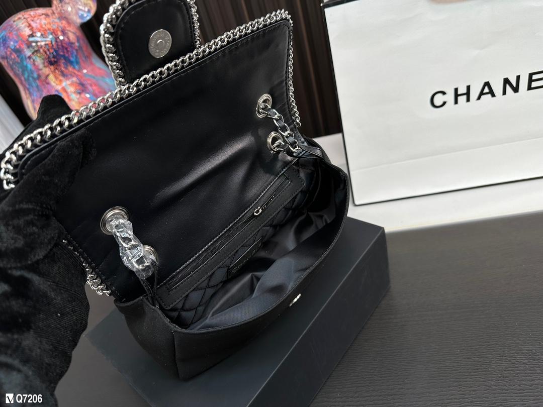 Replica Chanel Bag 14*24CM