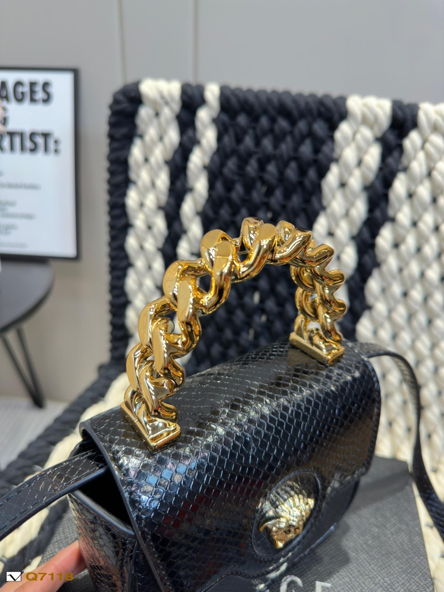 Replica VERSACE Bag 16.5*15CM