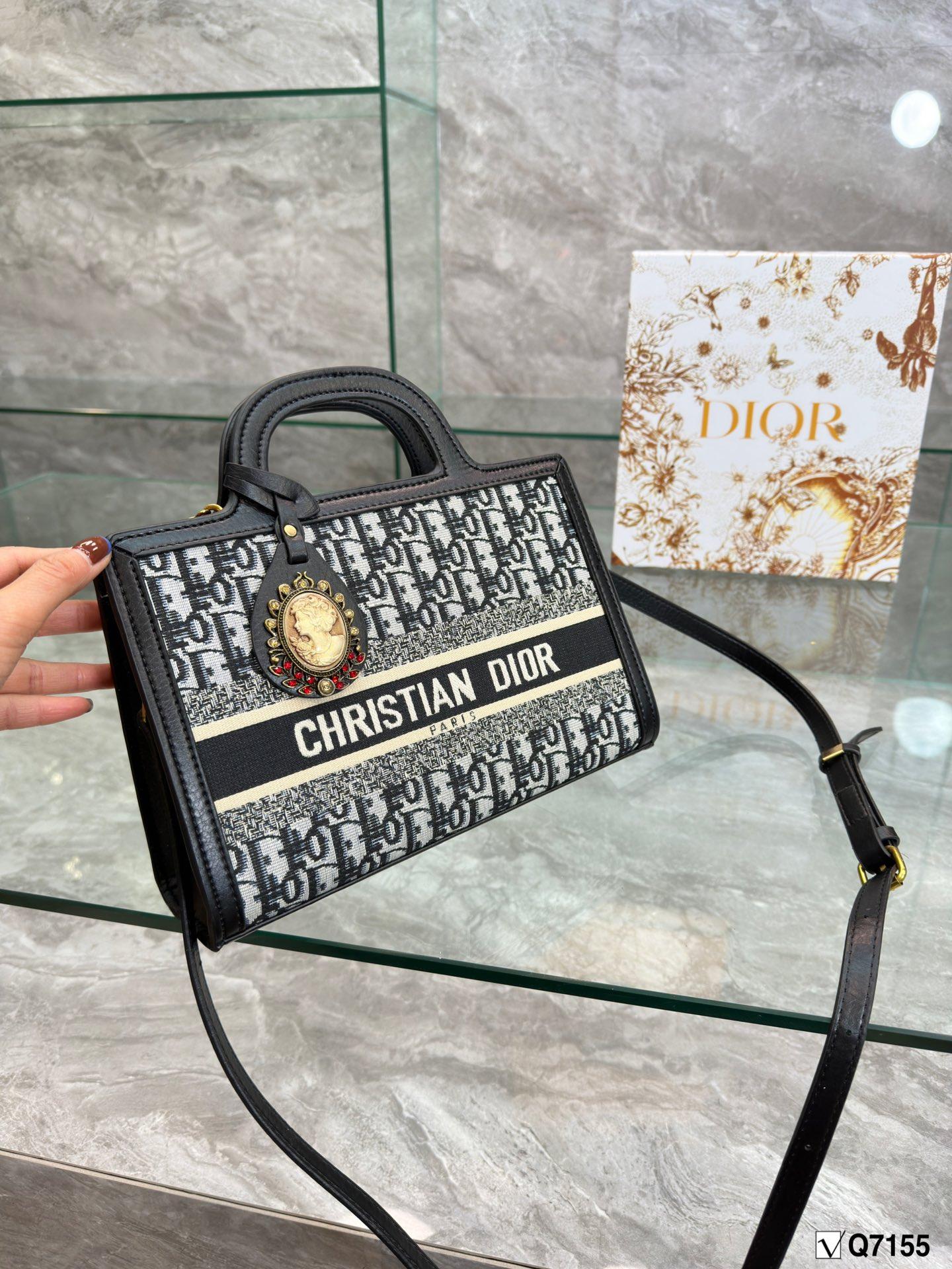 Replica Dior Bag 27*18CM