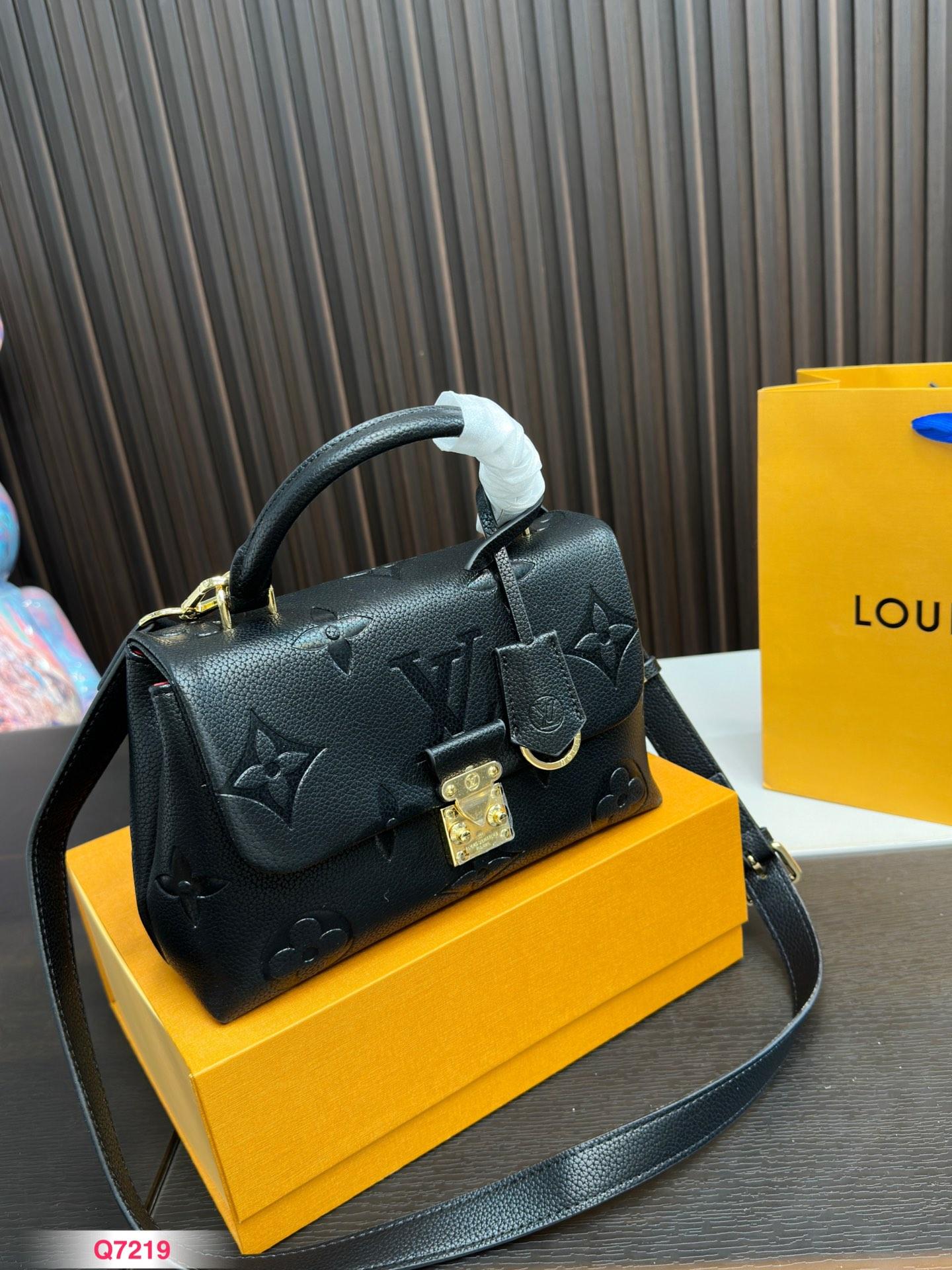 Replica Louis Vuitton Bag 24*15CM