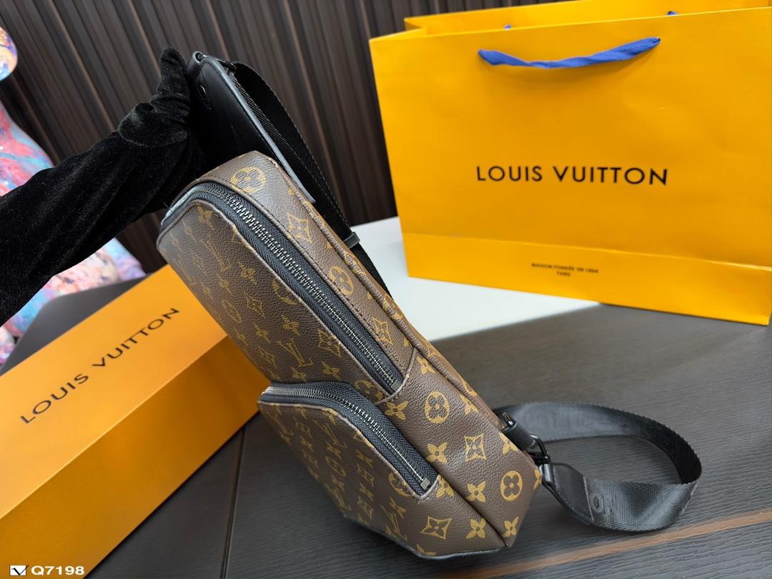 Replica Louis Vuitton Bag 18*CM