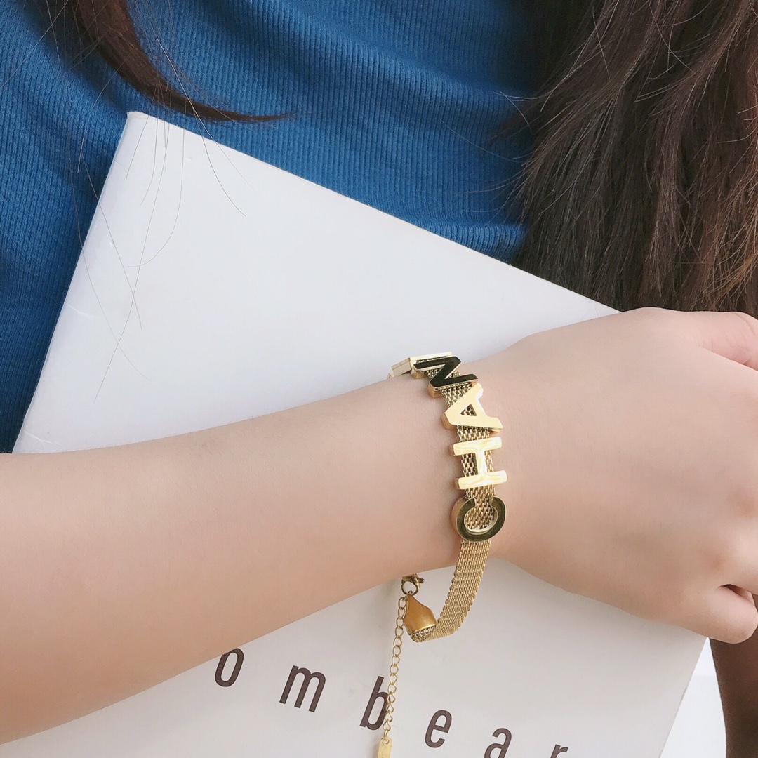 Replica CHANEL Bracelet