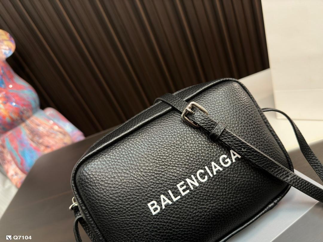 Replica Balenciaga Bag 21*14CM