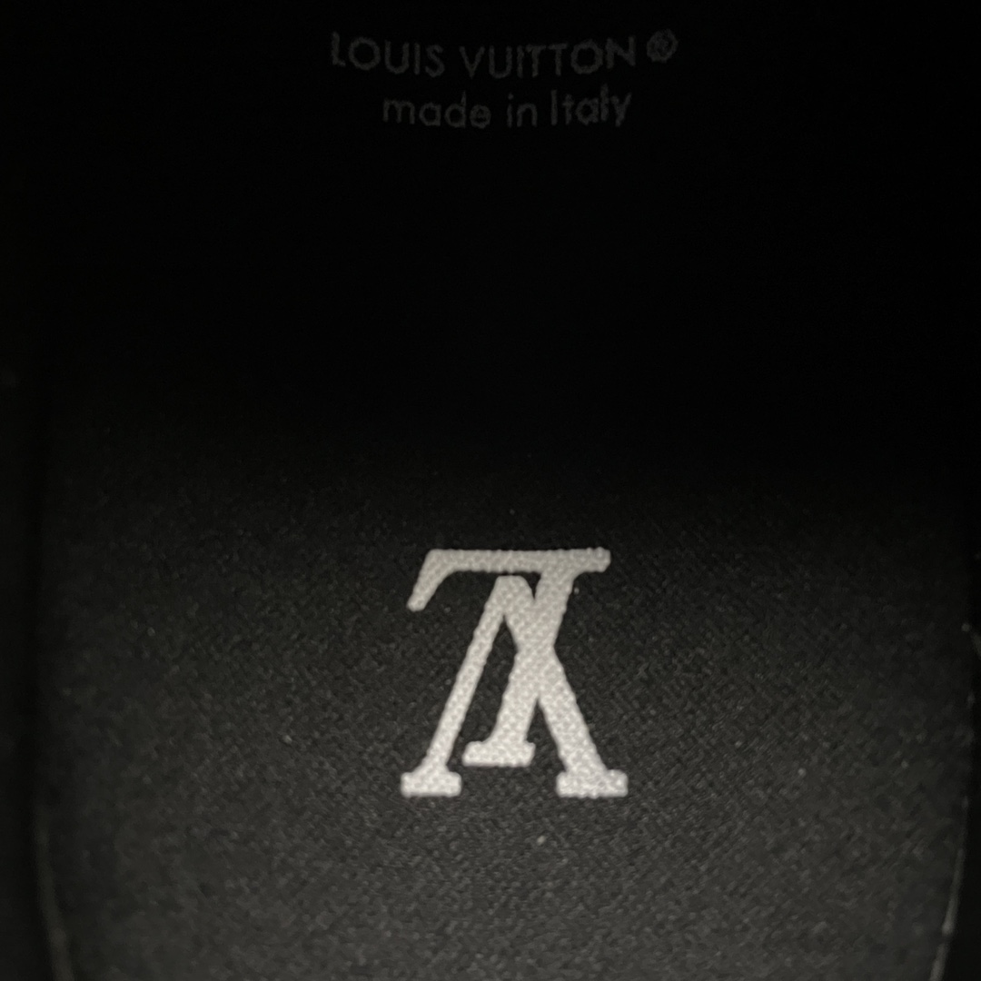 Replica Louis Vuitton Shoe Louis Vuitton LV Trainer SIZE 38-46 All Black