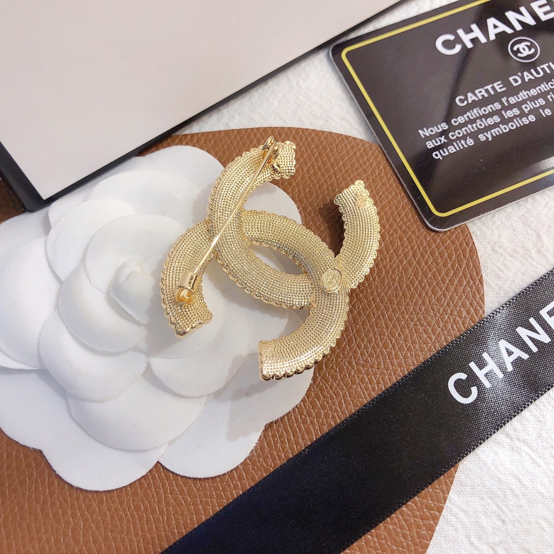 Replica CHANEL Brooch