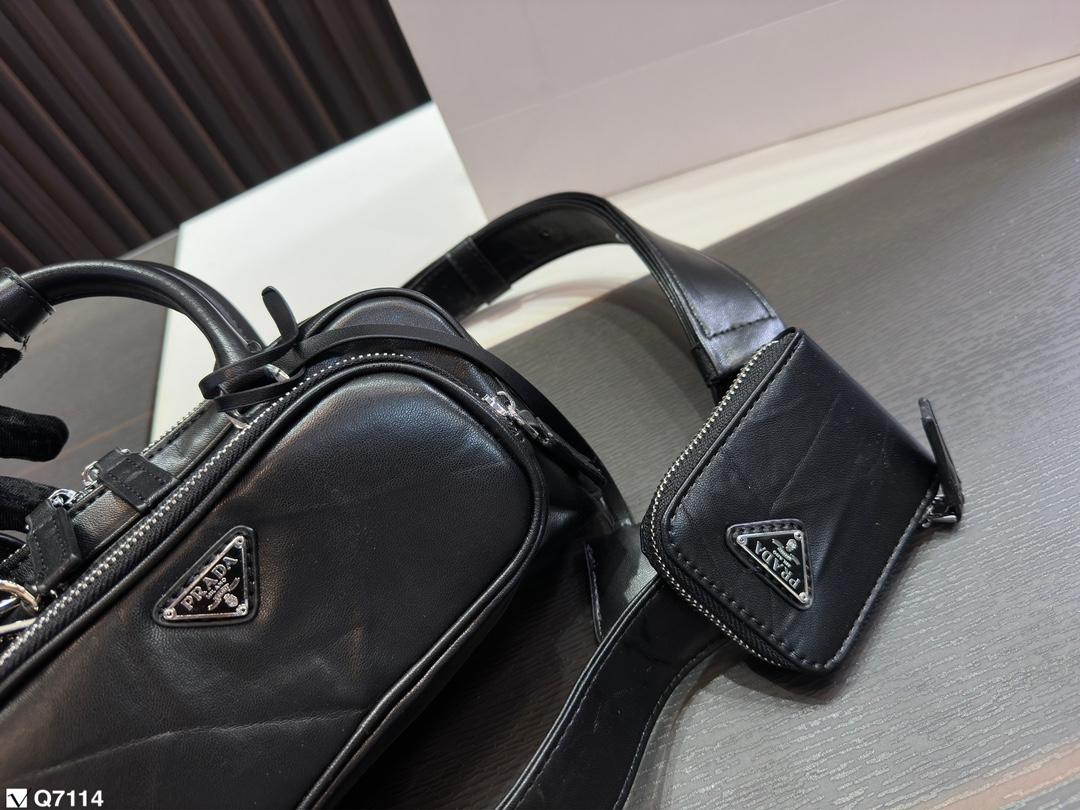 Replica Prada Bag 12*23CM